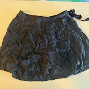 Women's Hollister Mini Black Skirt Size Small